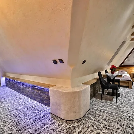 홈스테이 Swarna I *